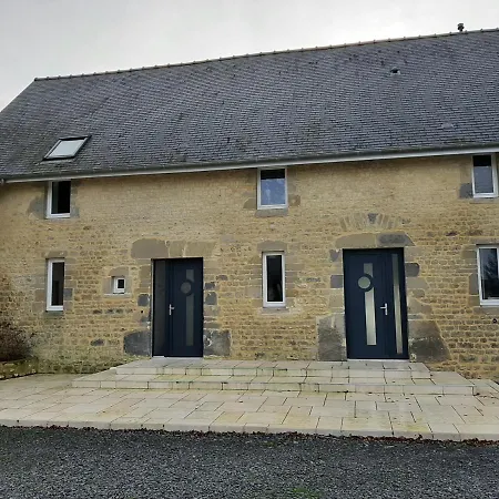 Penzion Les Gites Du Val Mandeville-en-Bessin